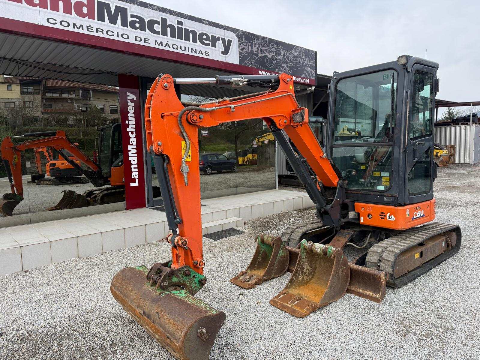 WhatsApp Image 2025-12-17 at 12.34.05