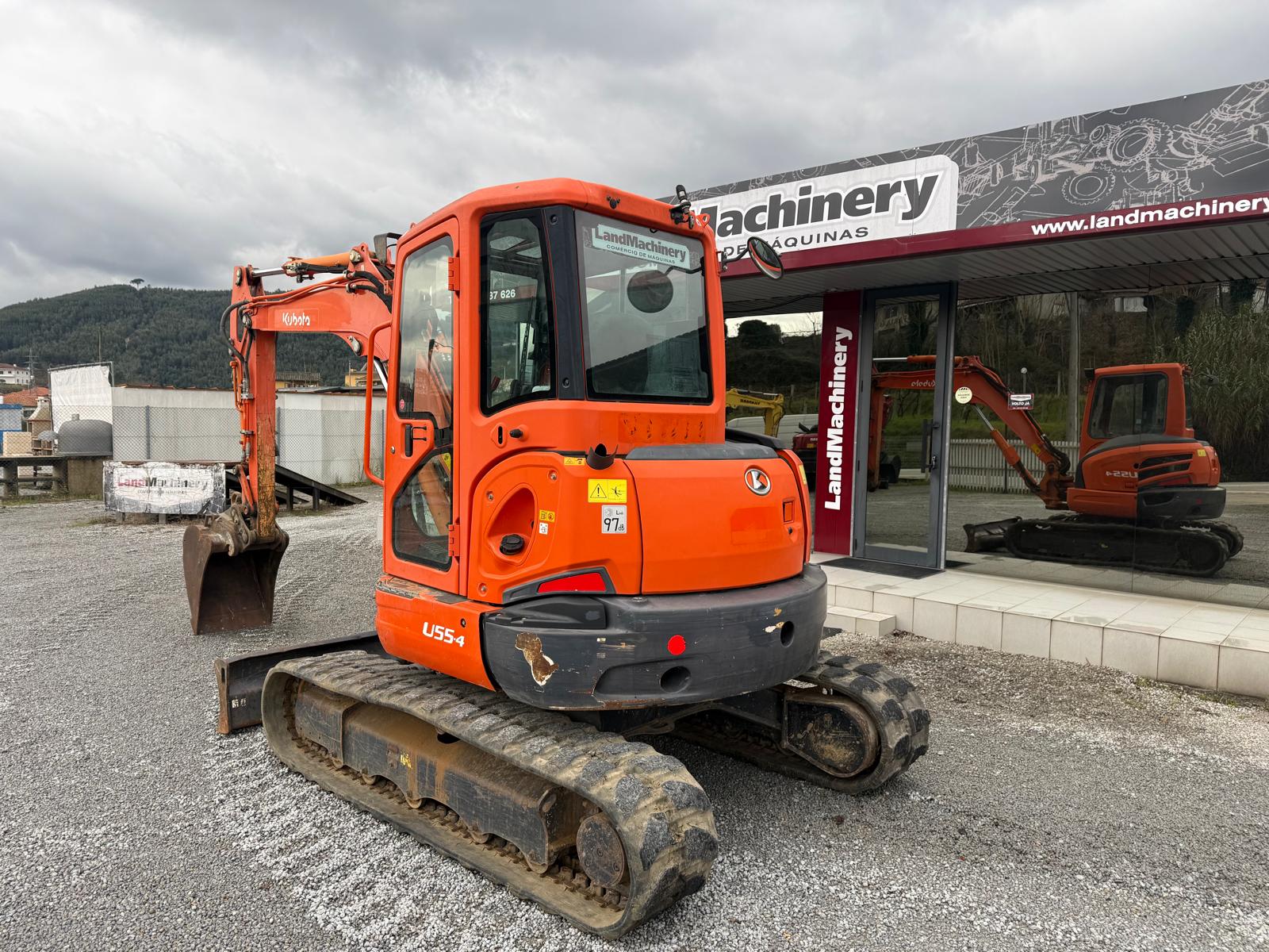 WhatsApp Image 2025-12-22 at 16.02.11 (1)